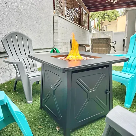 Groovy Getaway Retro Vibes In North Park, Sd Apartment